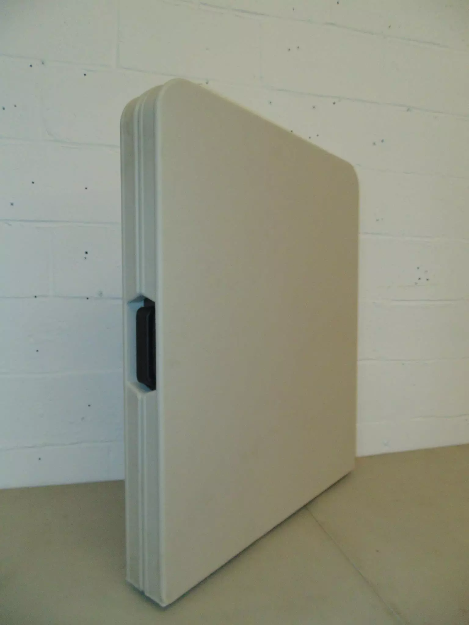 6 Ft Rectangular Table - Folding rental - Toronto & GTA