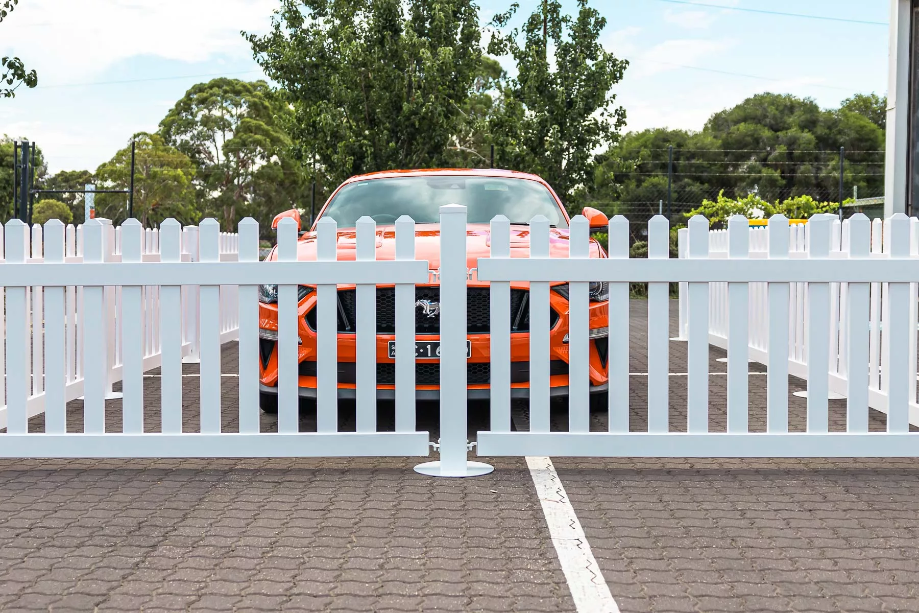 White Picket Fence - Vinyl 5 Picket Fence Menu2 1 jpg