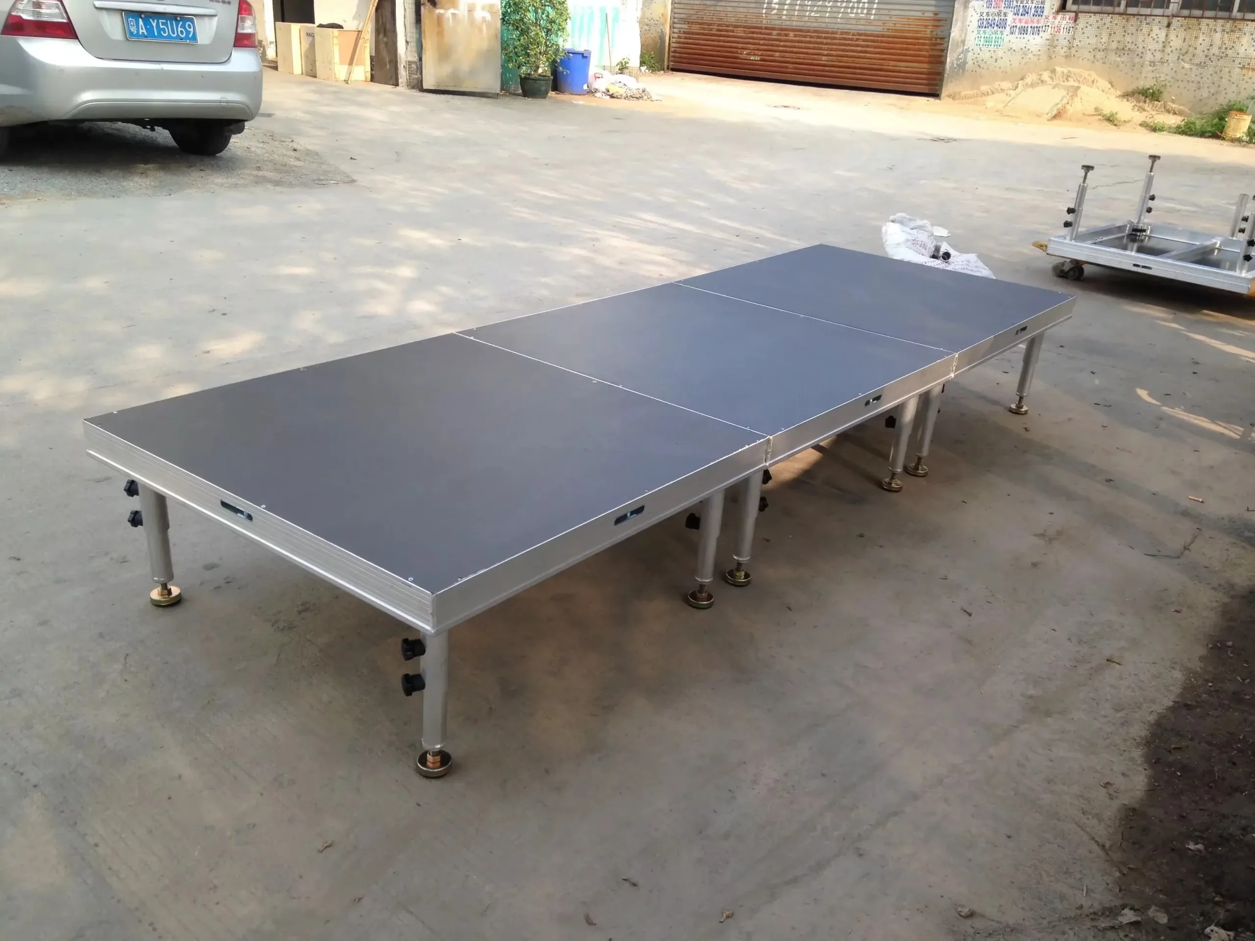 Stage - 4 X 4 Platform - 16 Sq Ft rental Toronto GTA - Vibrant Occasions Scarborough